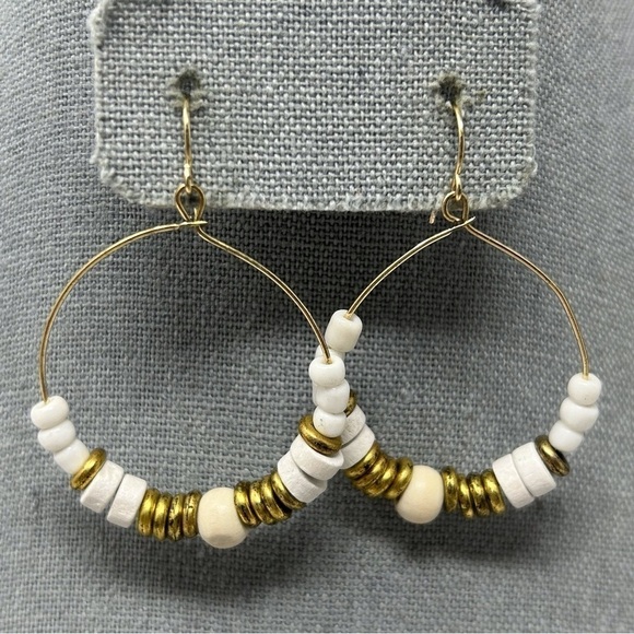 Large Boho White and Gold Tone Beaded Hoop Dangle Earrings Statement Festival - Picture 1 of 4